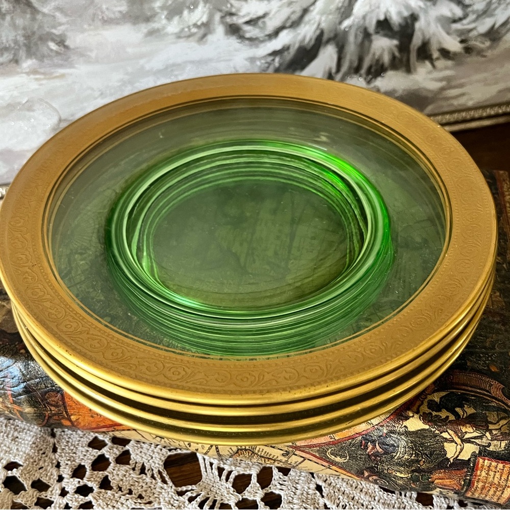 Set of 4 Antique Green Uranium Glass Plates w/ Gold Encrusted Rim, Tiffin